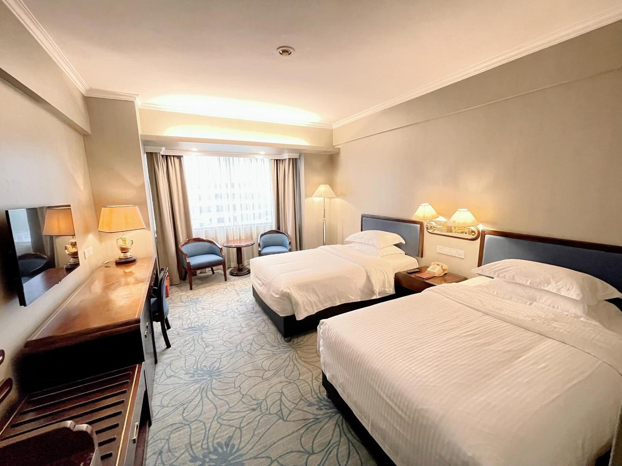 Zhongshan International Hotel Экстерьер фото
